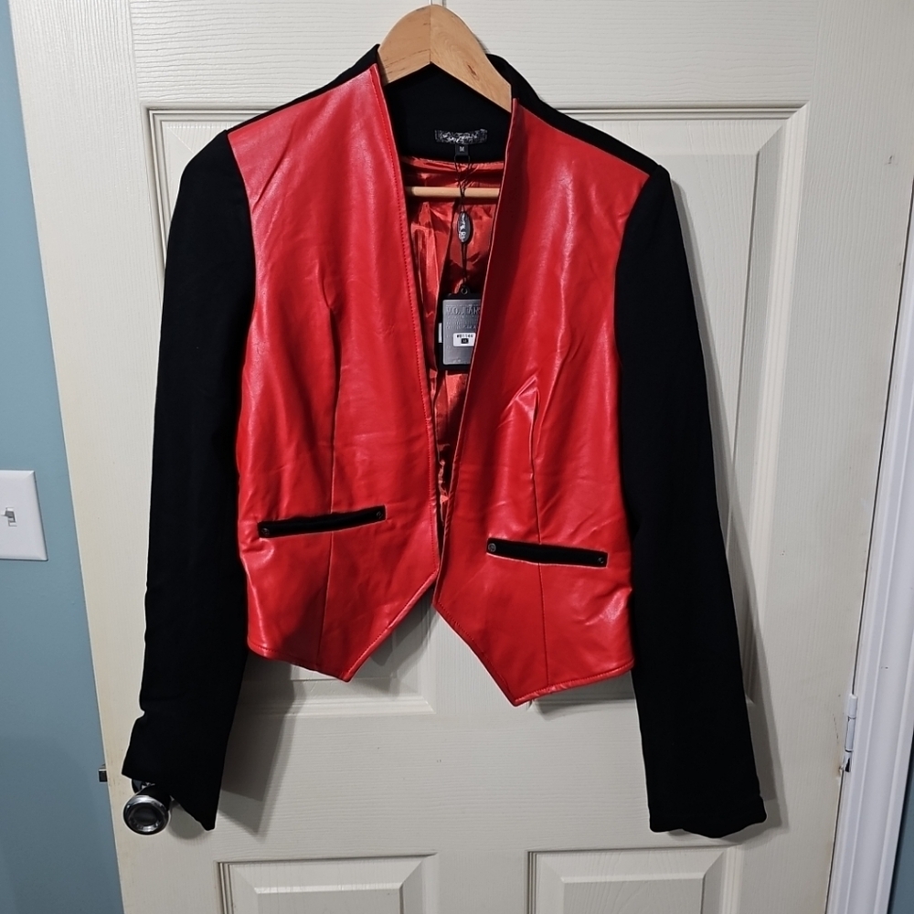 V.O. Jeans Black &‎ Red Crop Moto Jacke Women's M NWT (BB1)